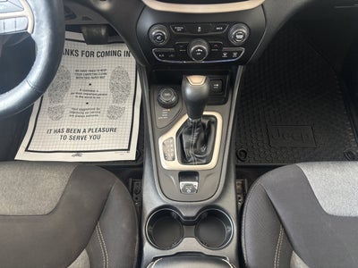 2017 Jeep Cherokee Altitude