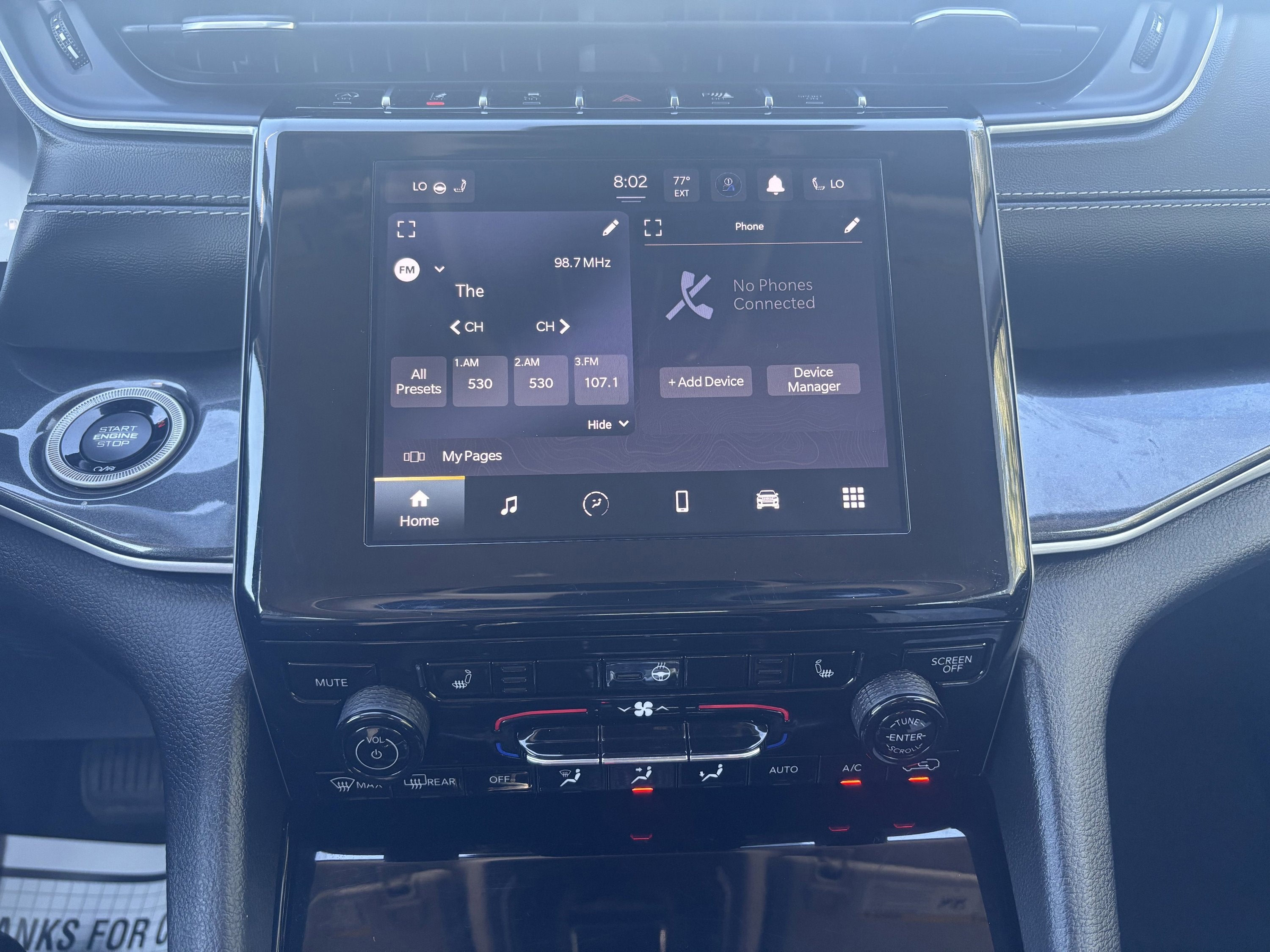 2022 Jeep Grand Cherokee Laredo