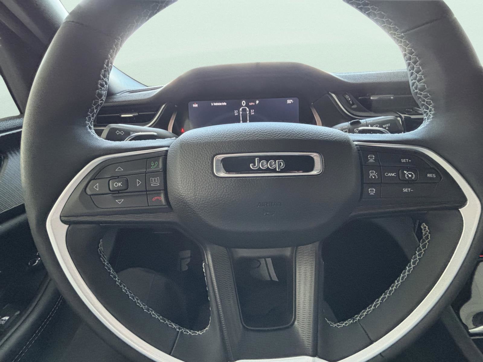 2024 Jeep Grand Cherokee L Laredo