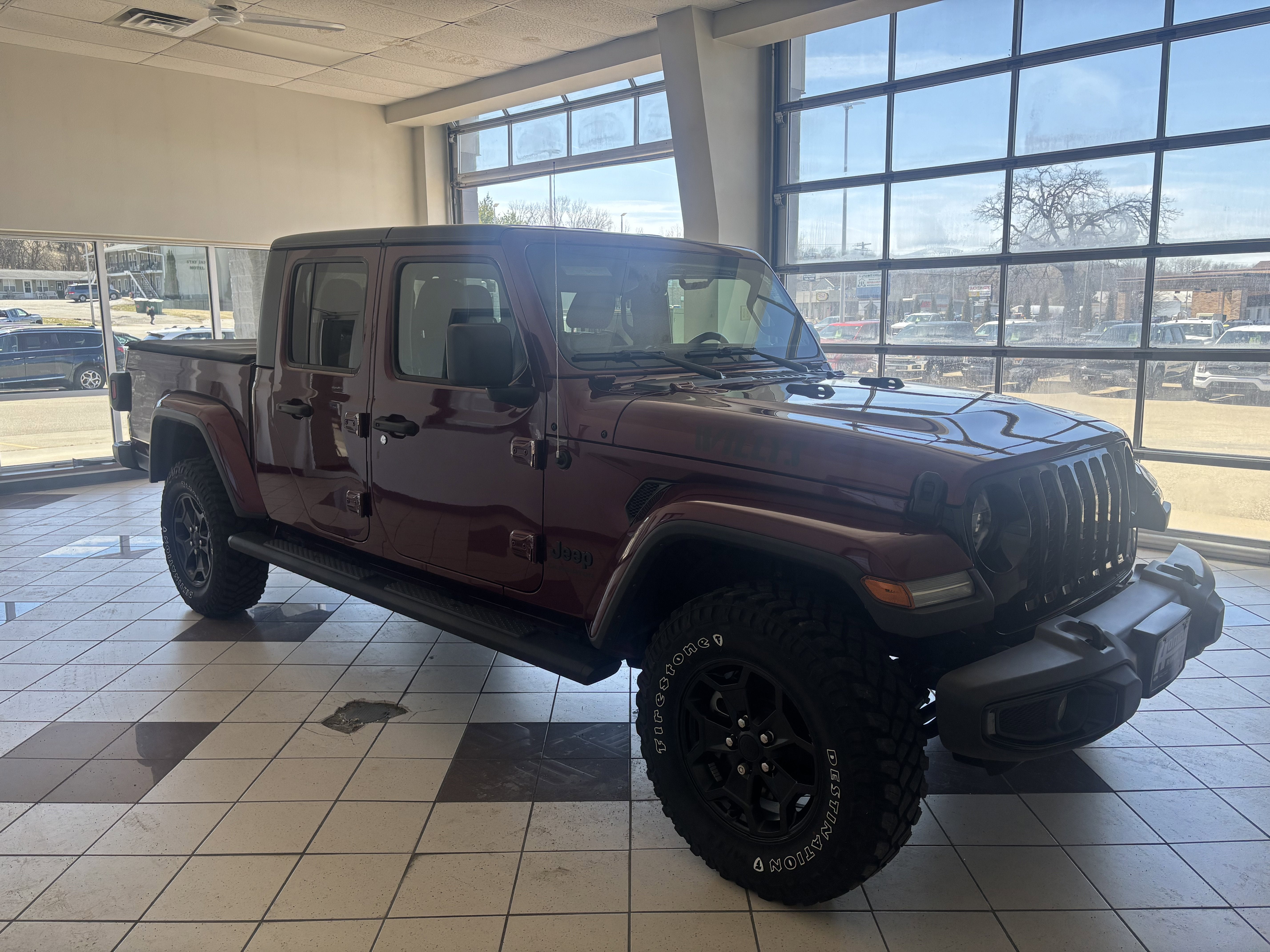 2022 Jeep Gladiator Willys