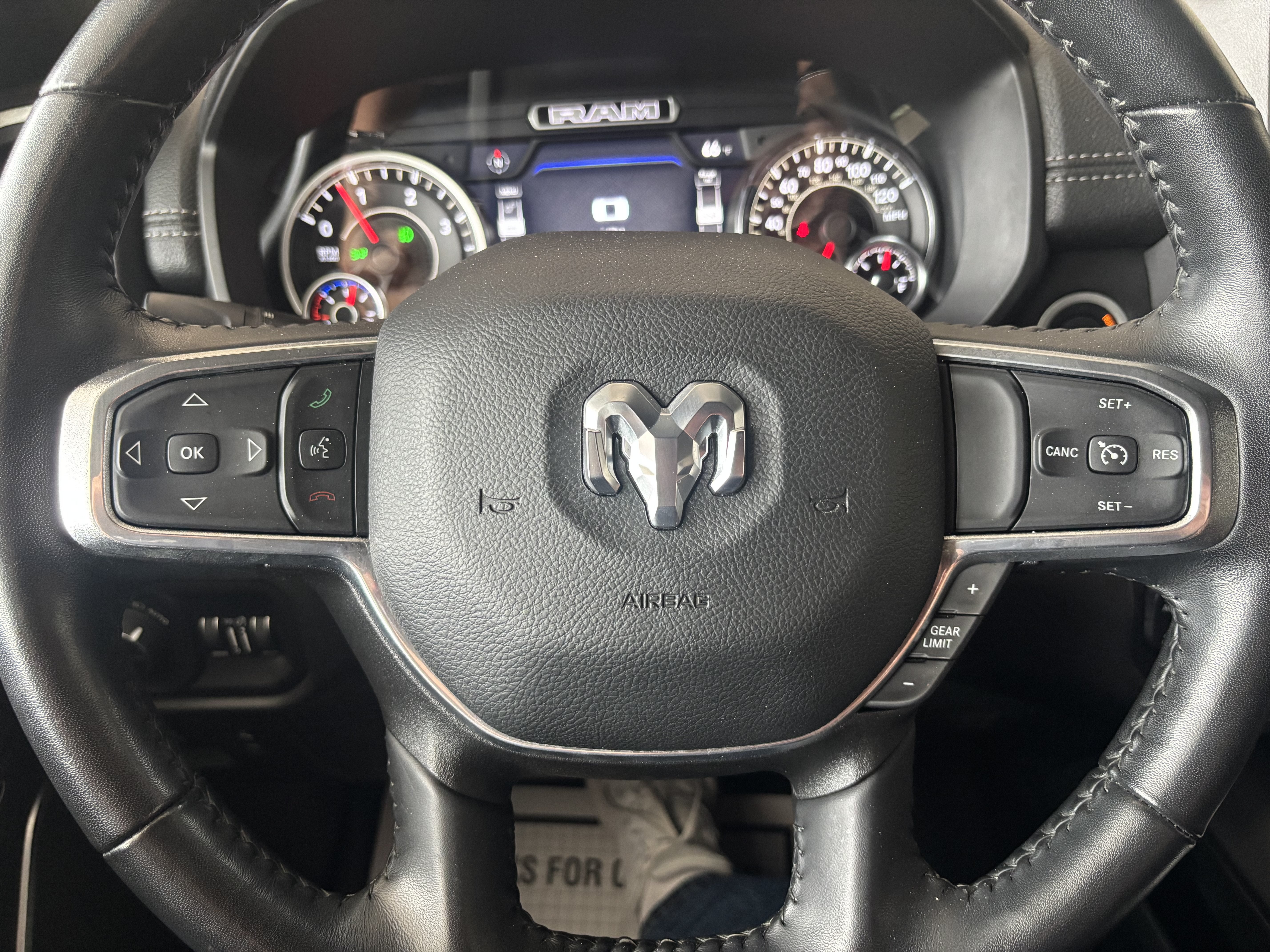 2023 RAM 1500 Laramie