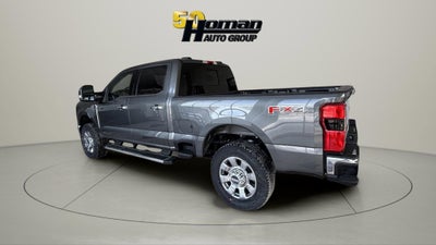 2026 Ford Super Duty F-350 SRW LARIAT