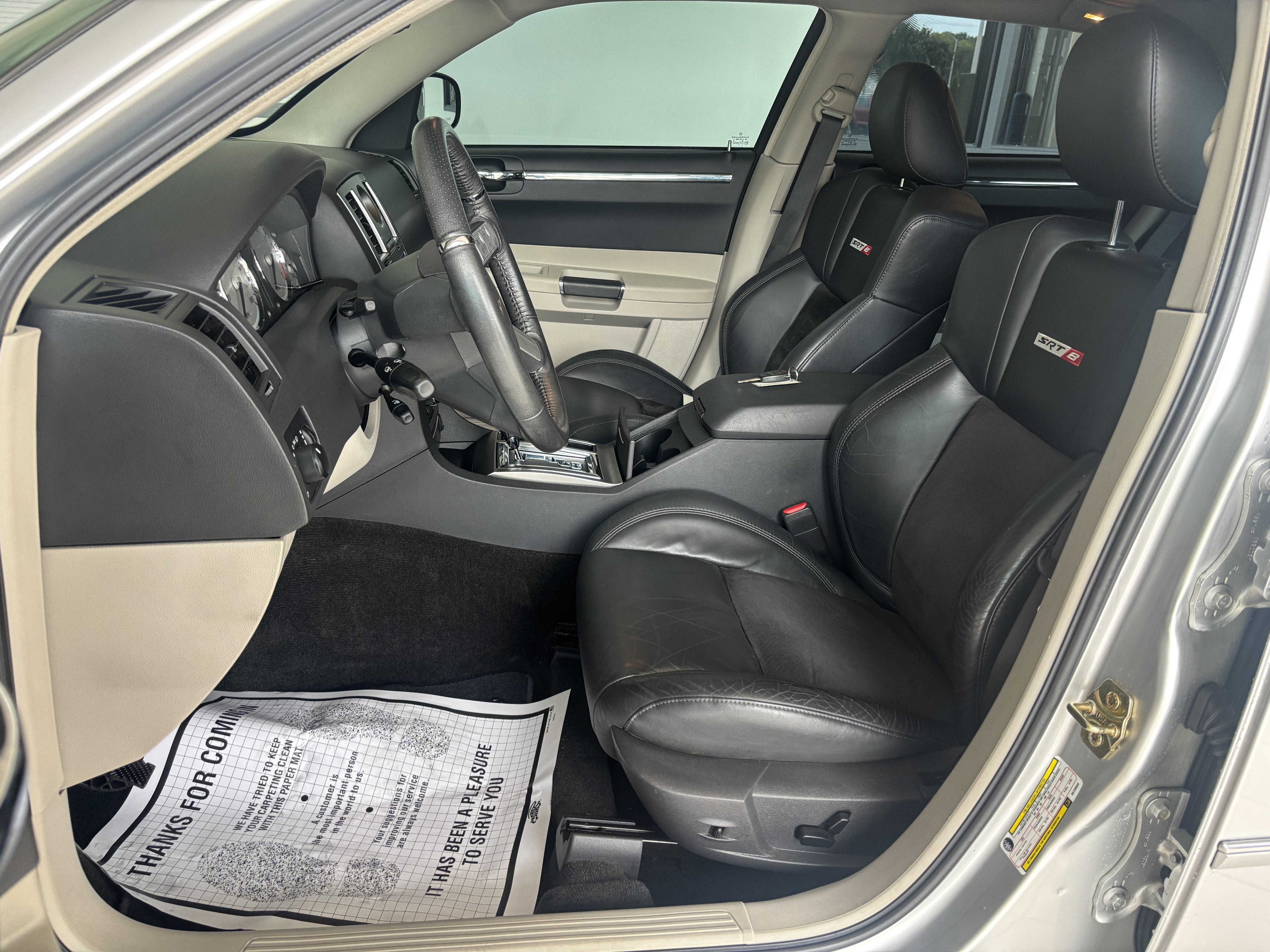 2006 Chrysler 300 C SRT8