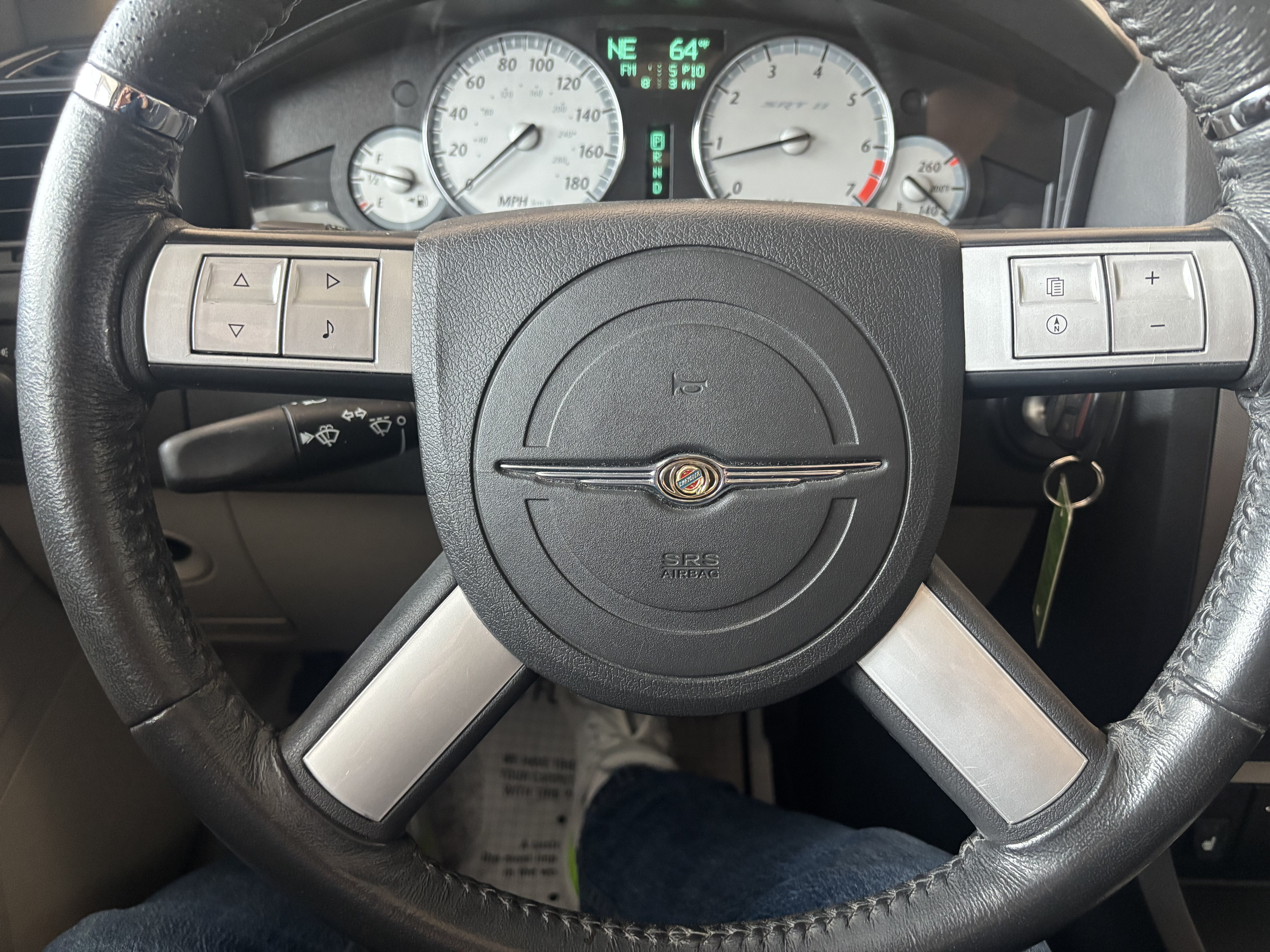2006 Chrysler 300 C SRT8