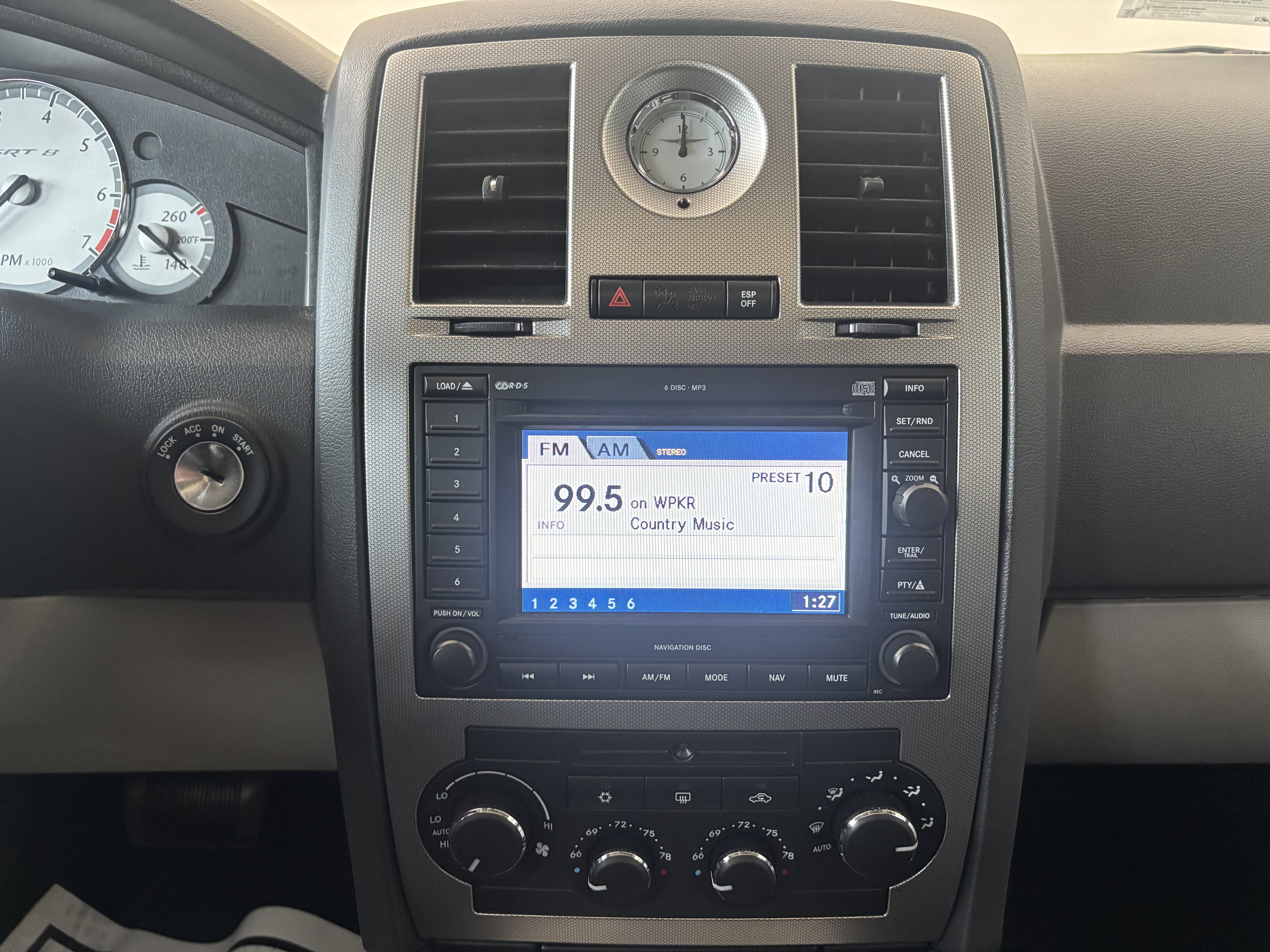 2006 Chrysler 300 C SRT8