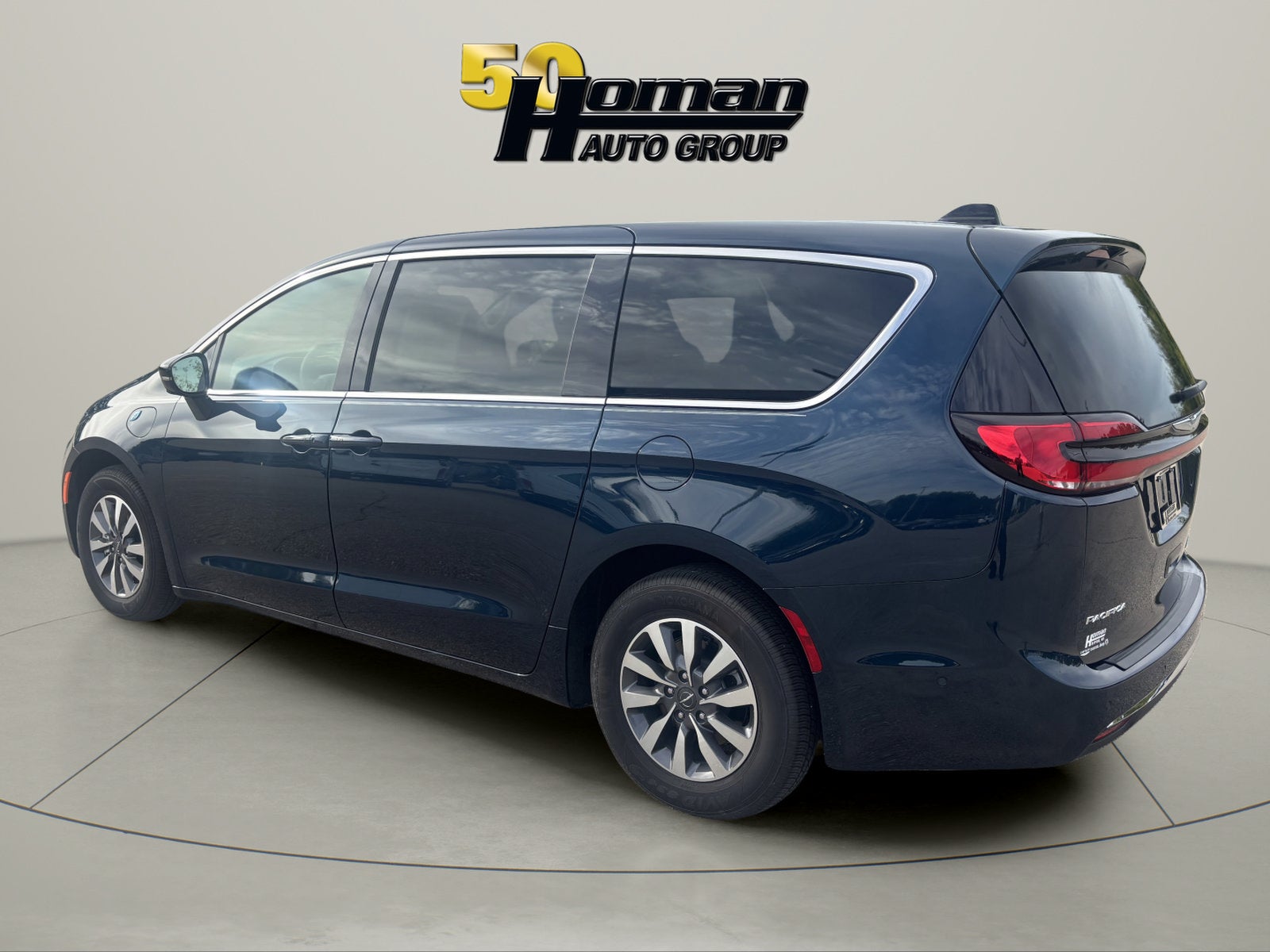 2025 Chrysler Pacifica Hybrid Select
