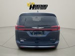 2025 Chrysler Pacifica Hybrid Select