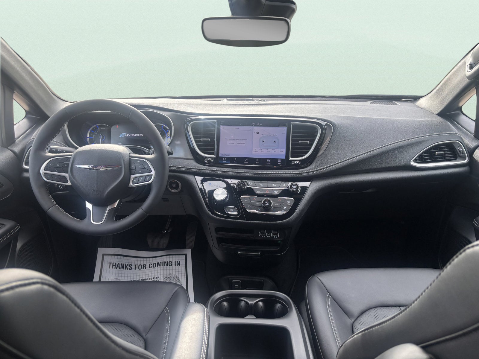 2025 Chrysler Pacifica Hybrid Select