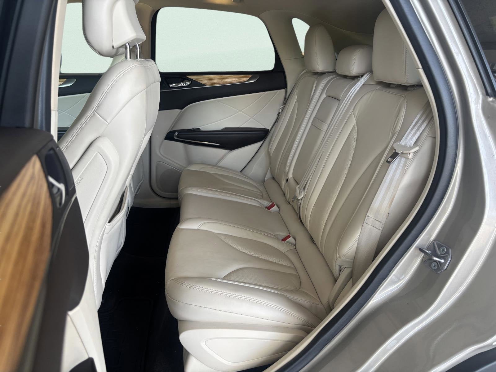2015 Lincoln MKC BASE