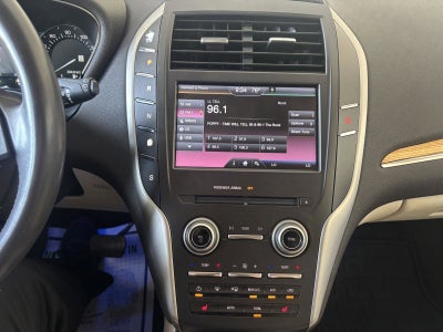 2015 Lincoln MKC BASE
