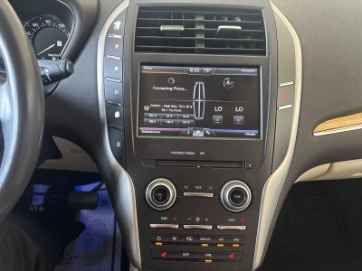 2015 Lincoln MKC BASE