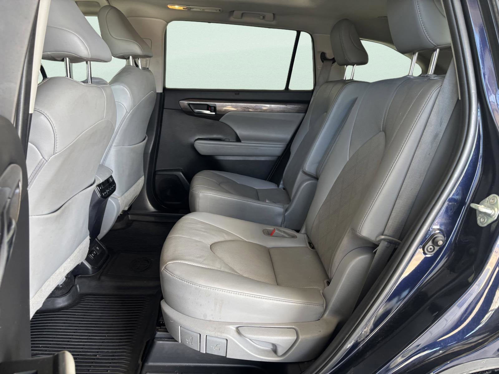 2020 Toyota Highlander Platinum